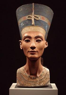 20090613192045-nefertiti.jpg